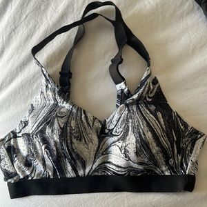 Victoria Secret sports bra 32B